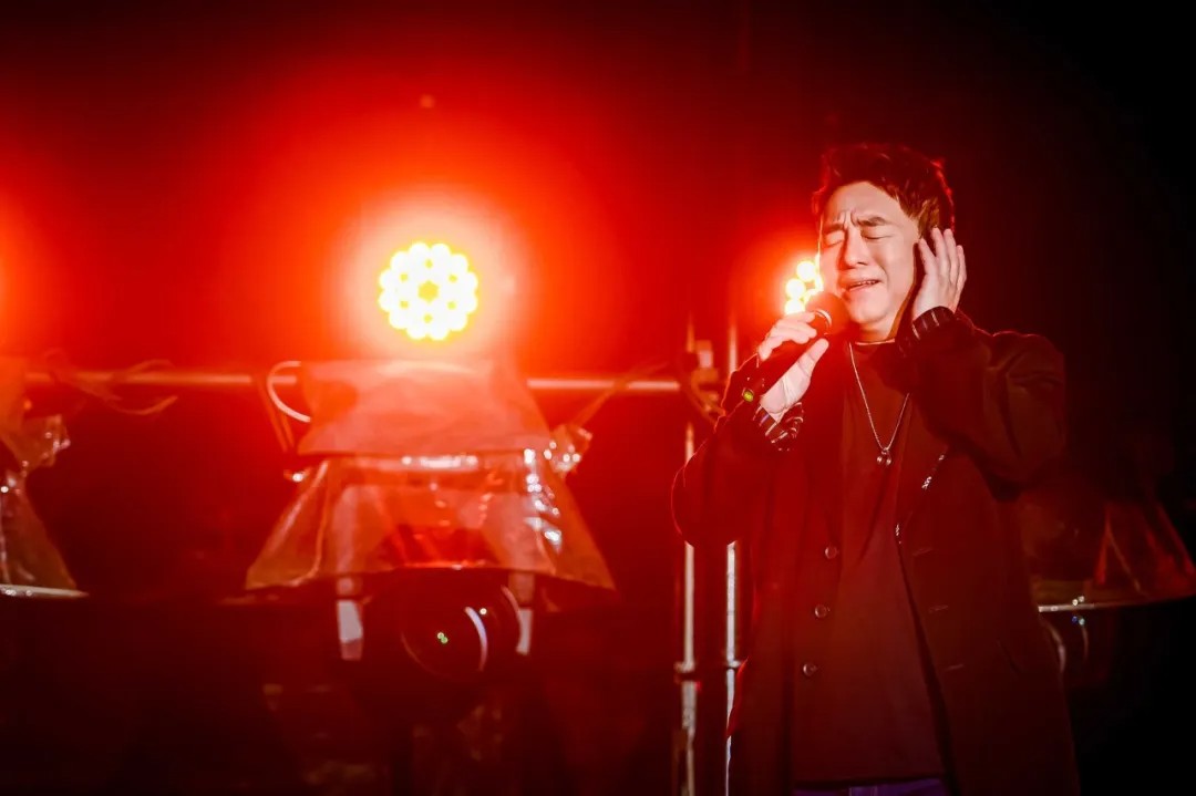 音樂盛宴，綿陽不眠夜！張靚穎領(lǐng)銜眾星，2.5萬+觀眾共襄盛舉！